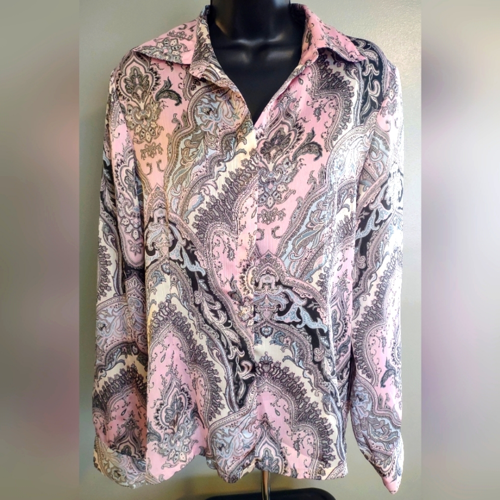 Jones Wear Paisley Button Down Blouse, Size 14, Great Condition!